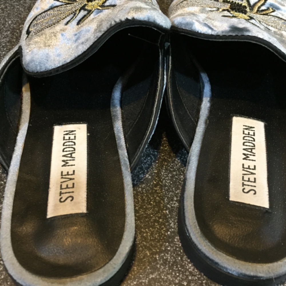 Steve Madden Blue-Gray and Gold Bee Embroidered Loafers - Picture 13 of 15